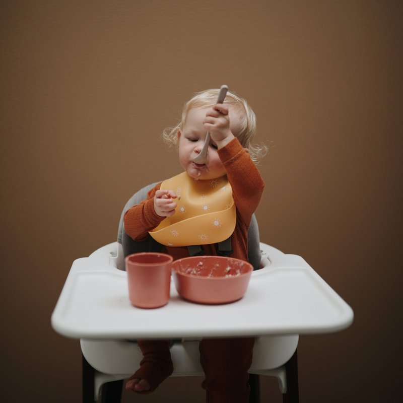 Silicone Baby Bib (Raw Sienna)