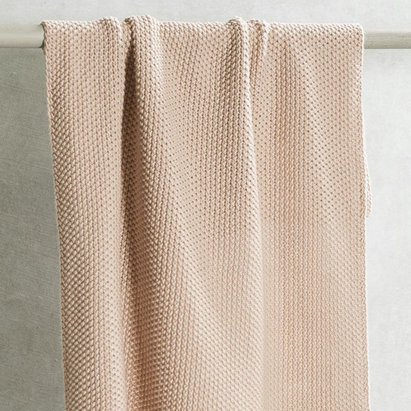 Lavette Petal Hand Towel